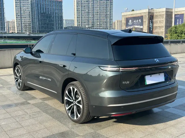 Nio ES8 — Фото автомобиля 4