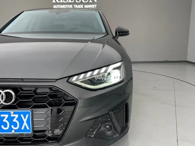 Audi A4L — Фото автомобиля 13