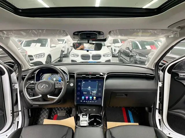 Hyundai Tucson — Фото автомобиля 9