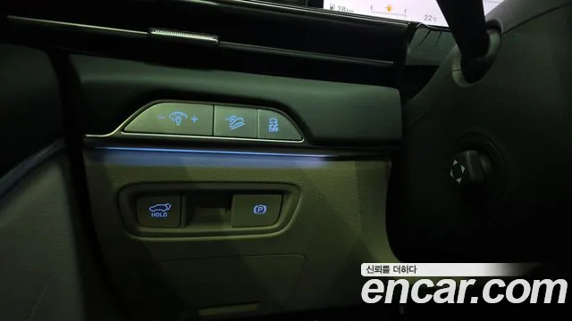 Genesis GV80 — Фото автомобиля 29