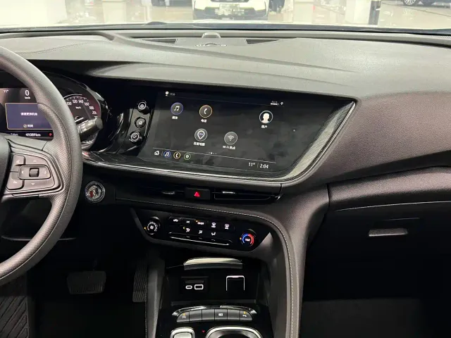 Buick Envision S — Фото автомобиля 11