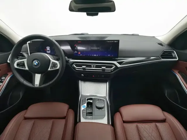 BMW i3 — Фото автомобиля 5