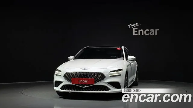 Genesis G70 New — Фото автомобиля 3