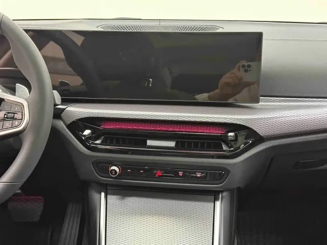 BMW 3 Series — Фото автомобиля 13
