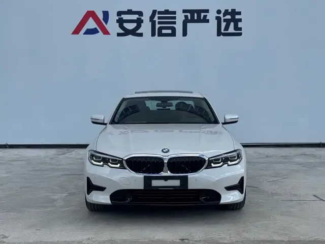 BMW BMW 3 Series 2023 320i M Sport Package — Фото автомобиля 2