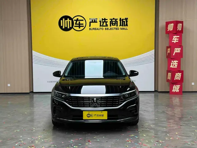 Volkswagen Passat — Фото автомобиля 2