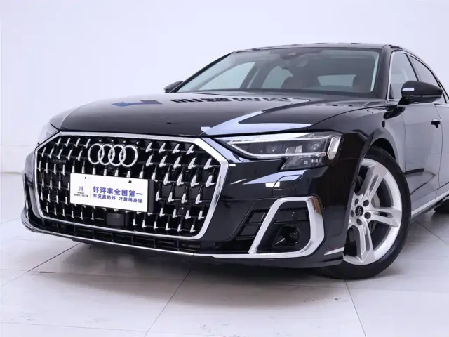 Audi A8 — Фото автомобиля 3