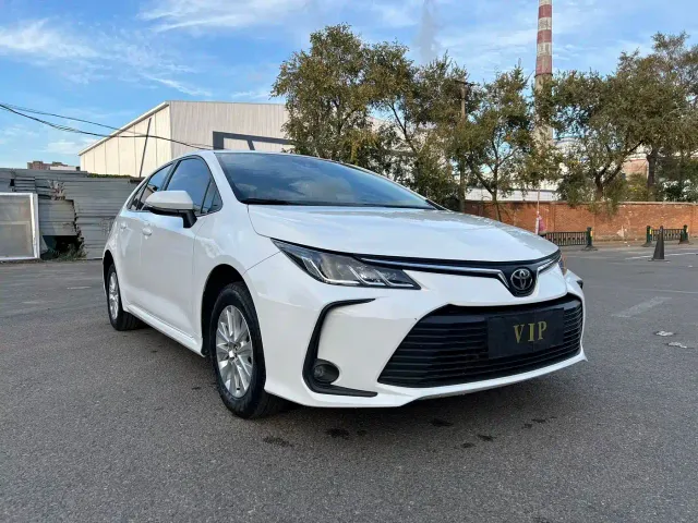 Toyota Corolla — Фото автомобиля 3