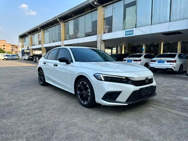 Honda Civic — Фото автомобиля 4