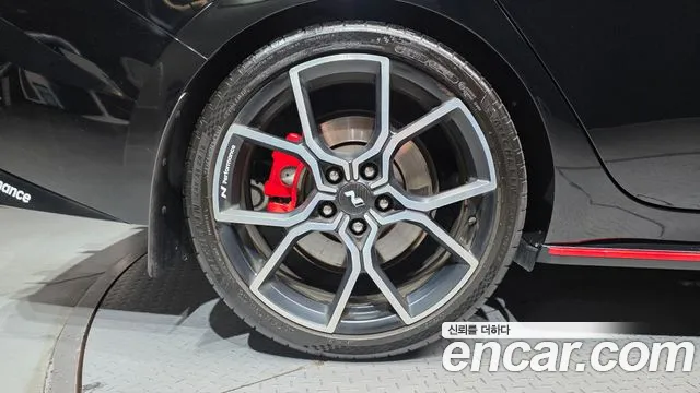 Hyundai Avante CN7 — Фото автомобиля 5
