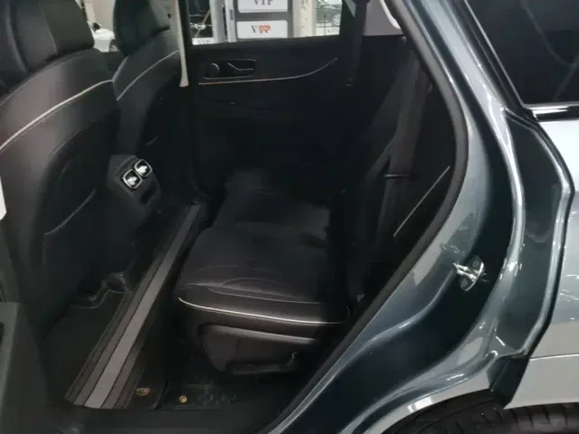 Chery Tiggo 9 — Фото автомобиля 16