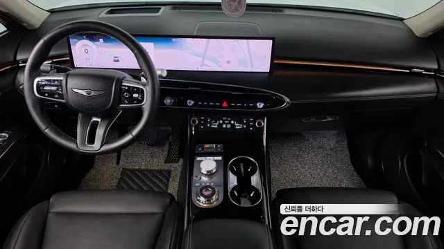 Genesis GV70 — Фото автомобиля 10