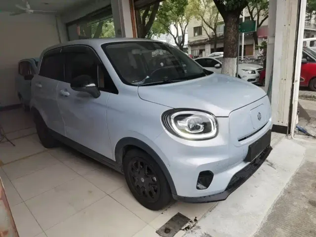 Leapmotor T03 — Фото автомобиля 3