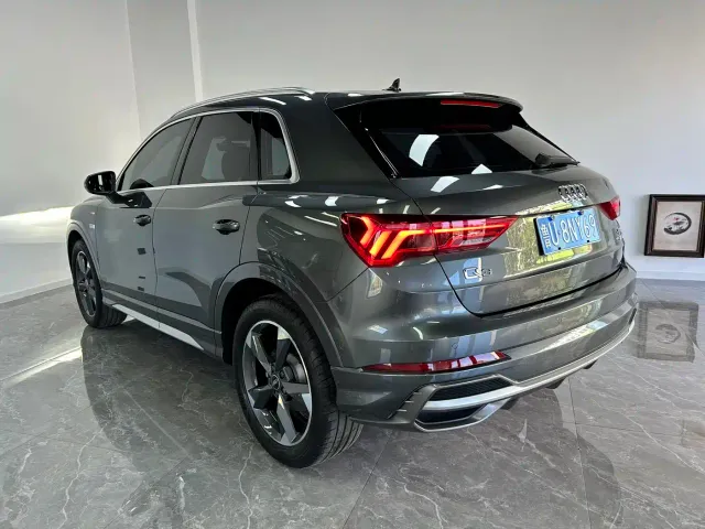 Audi Q3 — Фото автомобиля 7