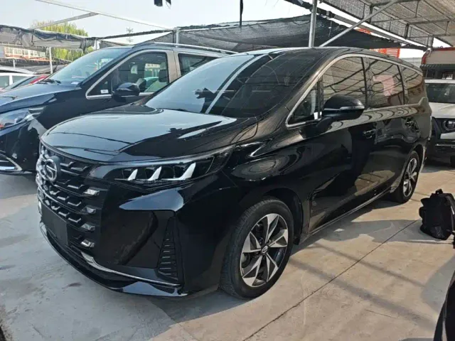 Фотография автомобиля — GAC Trumpchi M6