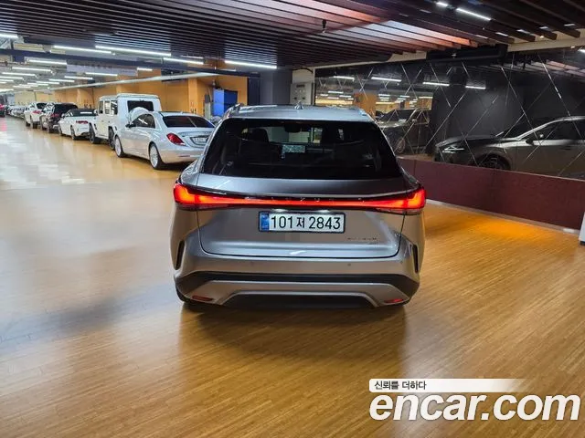 Lexus RX RX350h 5th Gen — Фото автомобиля 4