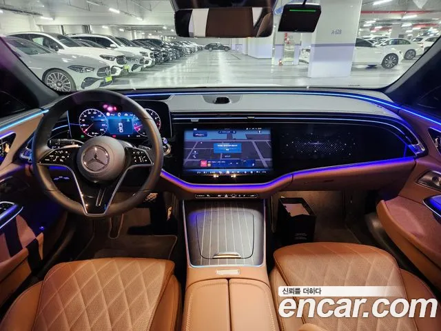 Mercedes-Benz E-Class — Фото автомобиля 17