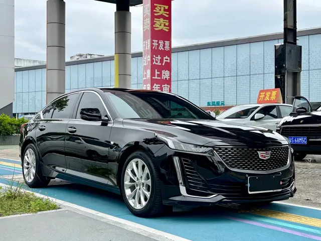 Cadillac CT5 — Фото автомобиля 3