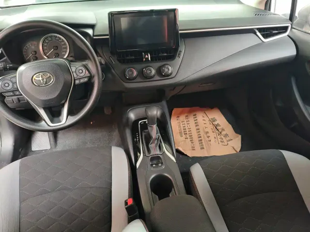Toyota Corolla — Фото автомобиля 6