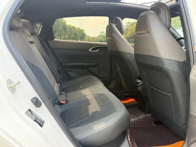 Changan Eado — Фото автомобиля 25