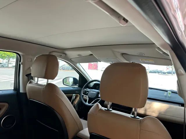 Land Rover Discovery Sport — Фото автомобиля 3