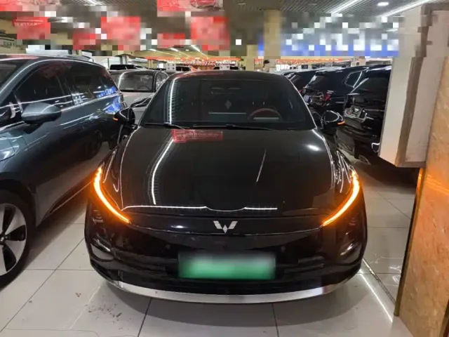Wuling Starlight — Фото автомобиля 2