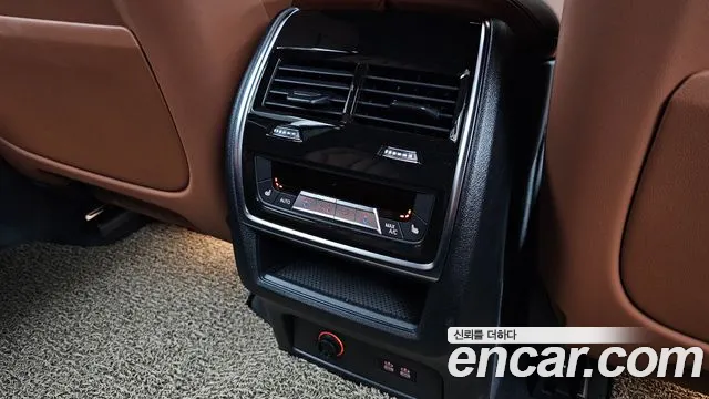 BMW X7 — Фото автомобиля 16