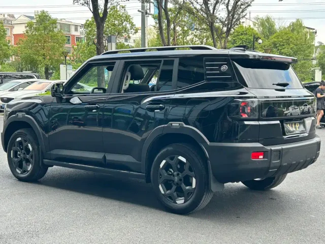 Jetour T1 — Фото автомобиля 14