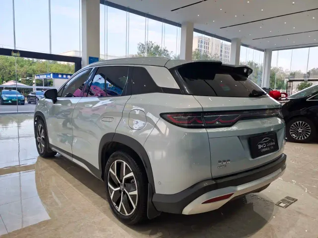 BYD Song L DM-i — Фото автомобиля 7