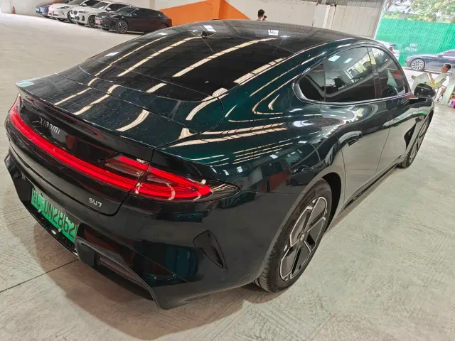 Xiaomi SU7 — Фото автомобиля 7