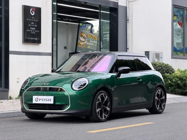 Фотография автомобиля — MINI Cooper