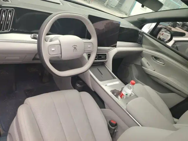 BYD Song Ultra — Фото автомобиля 12
