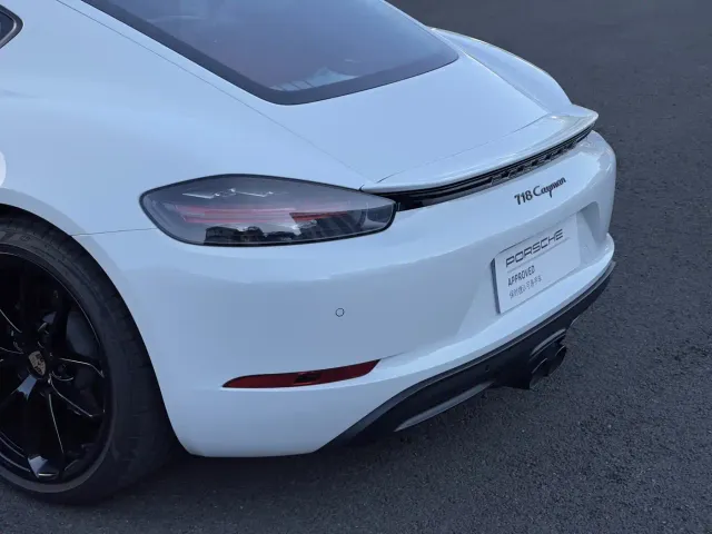 Porsche 718 — Фото автомобиля 6
