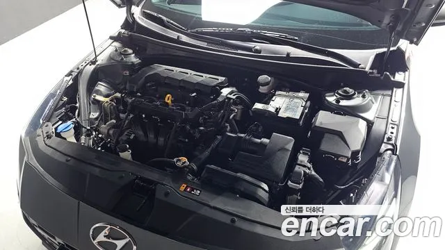 Hyundai AVANTE Avante (CN7) — Фото автомобиля 6