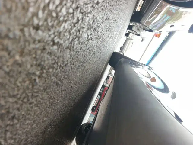 Tesla Model Y — Фото автомобиля 20