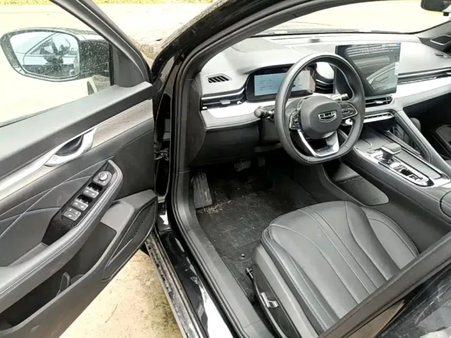 Geely Xingrui — Фото автомобиля 15