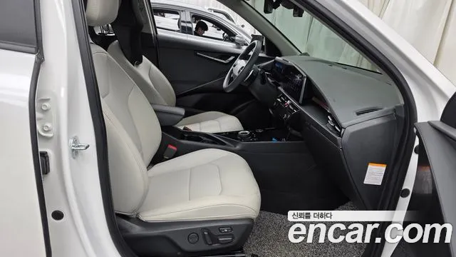 Kia Niro The All New — Фото автомобиля 16