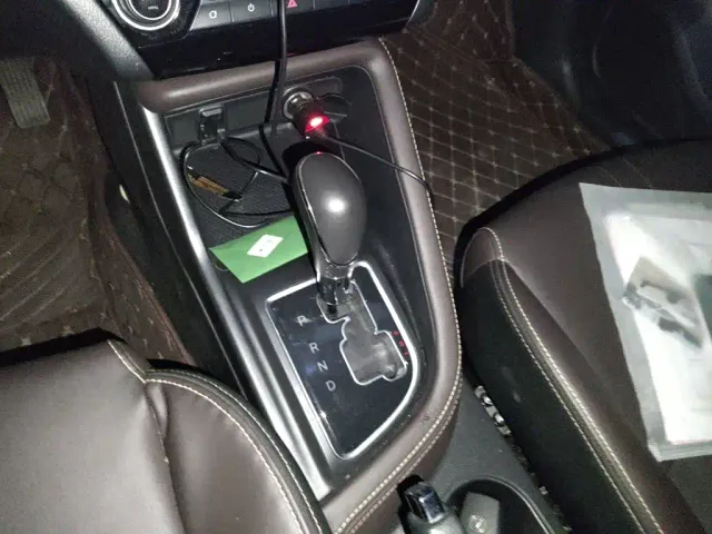 Changan Eado DT — Фото автомобиля 15