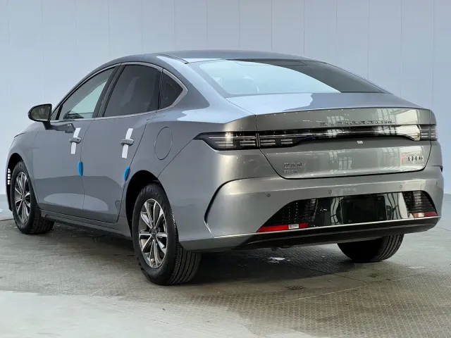 BYD Destroyer 05 — Фото автомобиля 22