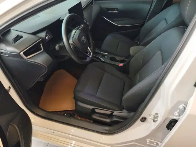 Toyota Corolla — Фото автомобиля 13