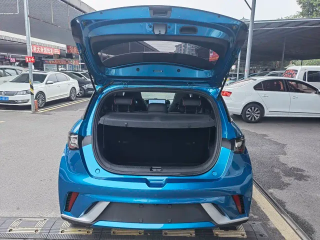 BYD Dolphin — Фото автомобиля 12