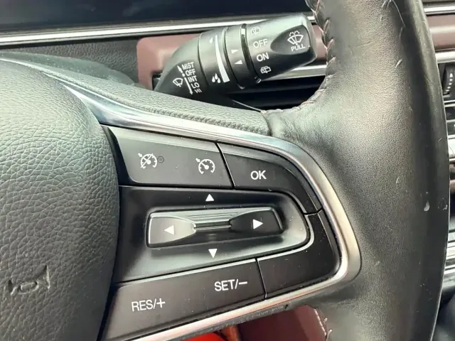 GAC Trumpchi Trumpchi M6 2023 PRO 270T DCT Luxury Edition — Фото автомобиля 22