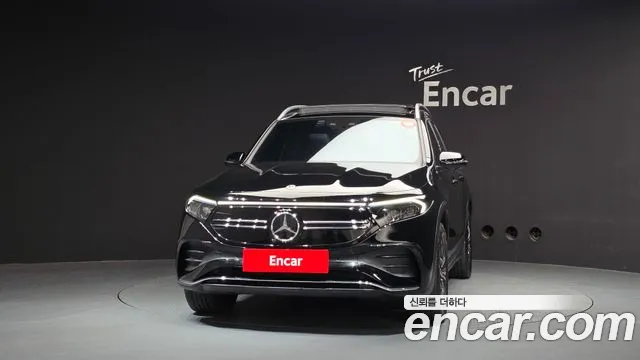 Mercedes-Benz EQB X243 — Фото автомобиля 3