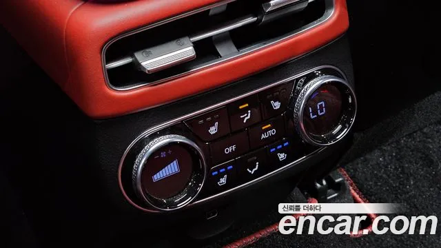Genesis GV70 2.5T Бензин 2WD — Фото автомобиля 26