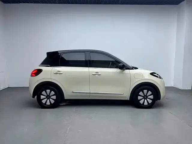 Wuling Bingo — Фото автомобиля 17