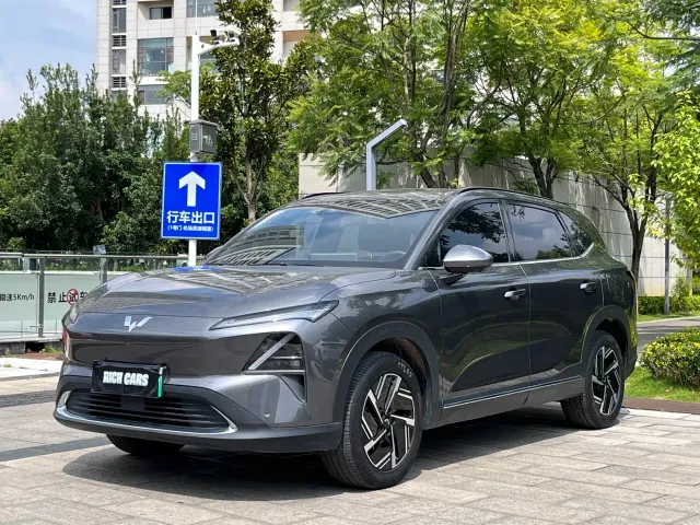 Фотография автомобиля — Wuling Starlight S