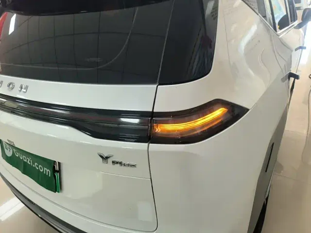 GAC Aion Y — Фото автомобиля 7