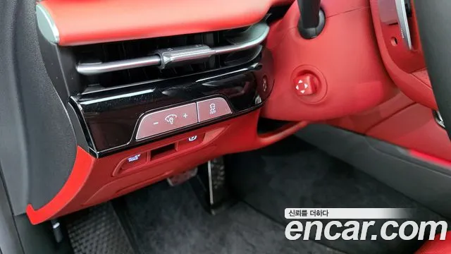 Genesis G80 Бензин 2.5 турбо AWD — Фото автомобиля 16