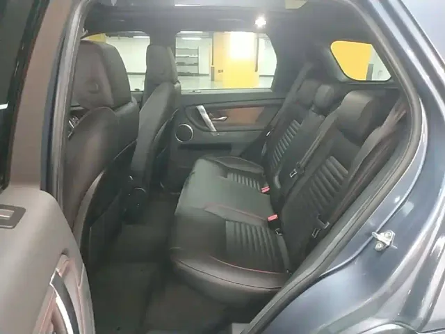 Land Rover Land Rover Discovery Sport PHEV 2022 Facelift P300e Plug-in Hybrid — Фото автомобиля 16