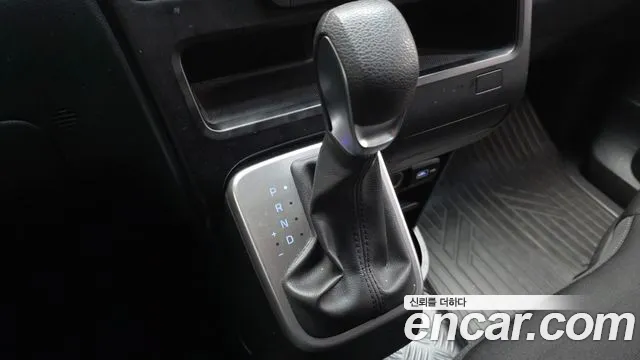 Hyundai Staria Staria Карго 3 места — Фото автомобиля 9